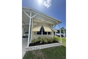 49 Verde Vista, Fort Pierce, FL 34951 - MLS#R11108959