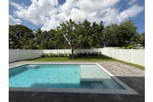 580 Lucky Lane, Delray Beach, FL 33444 Sold 10/10/25