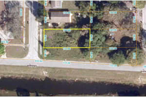 414 21st Street, Fort Pierce, FL 34950 - MLS#R11108967