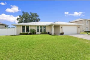 560 SW Undallo Road, Port St Lucie, FL 34953 Sold 08/28/25