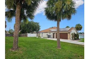 1637 SW La Gorce Avenue SW, Port Saint Lucie, FL 34953 - MLS#R11108992