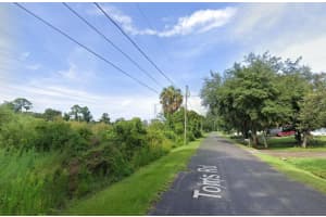 266 Toms Road, Debary, FL 32713 - MLS#R11109033