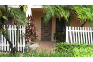 7260 Kinghurst Drive 107, Delray Beach