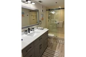 7260 Kinghurst Drive 107, Delray Beach, FL 33446 - MLS#R11109035
