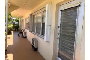 3 Dorchester A, West Palm Beach, FL 33417 - MLS#R11109055