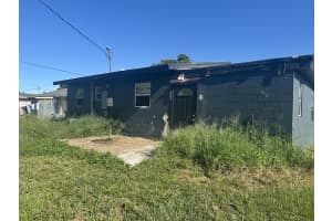 920 Revels Lane, Fort Pierce, FL 34982 Sold 09/03/25