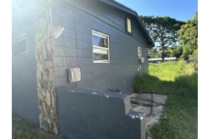 920 Revels Lane, Fort Pierce, FL 34982 Sold 09/03/25