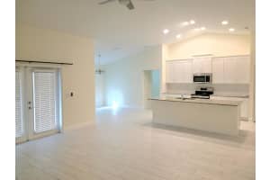 941 SW California Boulevard, Port Saint Lucie, FL 34953 - MLS#R11109059