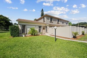 4451 Willow Pond Road B, West Palm Beach