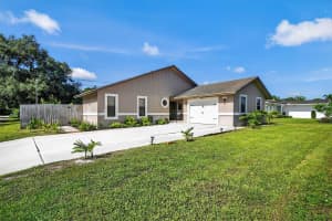 7555 Hilltop Drive, Lake Worth, FL 33463 Sold 09/26/25