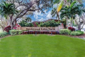 196 Charter Way, West Palm Beach, FL 33407 Sold 09/30/25