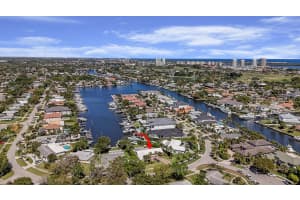 701 Waterway Drive, North Palm Beach, FL 33408 - MLS#R11109108