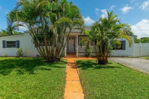 518 W Palm Street A, Lantana, FL 33462 - MLS#R11109130