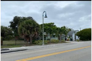 505 S S Federal Highway, Lake Worth Beach, FL 33460 Sold 09/29/25
