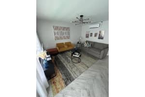 1037 NE 9th Avenue 2, Fort Lauderdale, FL 33304 - MLS#R11109146