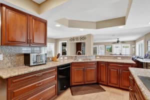 1960 NE 31st Street, Lighthouse Point, FL 33064 - MLS#R11109181