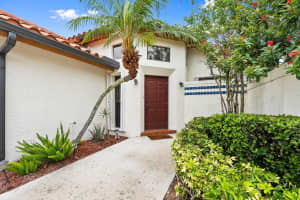 2915 SW Mariposa Circle, Palm City, FL 34990 Sold 09/24/25