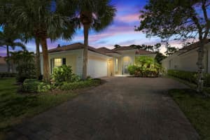 8971 Oldham Way, Palm Beach Gardens
