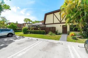 117 Weybridge Circle A, Royal Palm Beach, FL 33411 - MLS#R11109262