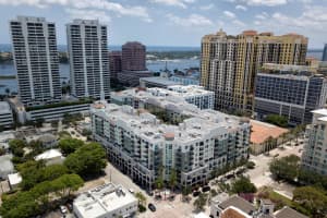 600 S Dixie Highway 656, West Palm Beach, FL 33401 - MLS#R11109268