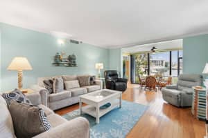 1542 Jupiter Cove Drive 107, Jupiter, FL 33469 - MLS#R11109272