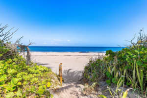 5 Osprey Court, Ocean Ridge, FL 33435 Sold 12/15/25