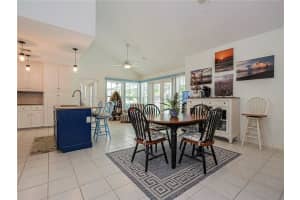 2945 70th Place, Vero Beach, FL 32967 - MLS#R11109313