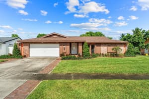 1384 Scottsdale Road E, West Palm Beach, FL 33417 - MLS#R11109316