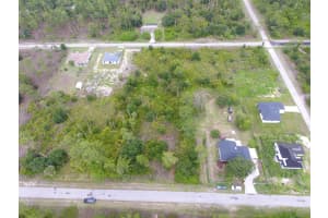 904 Louis Avenue, Lehigh Acres, FL 33972 Sold 08/27/25