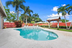 762 SE Elwood Avenue, Port Saint Lucie, FL 34983 Sold 09/04/25