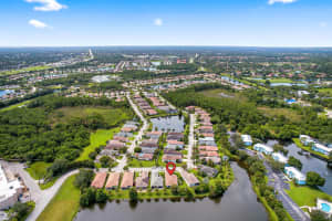 212 SW Coconut Key Way, Port Saint Lucie, FL 34986 - MLS#R11109340