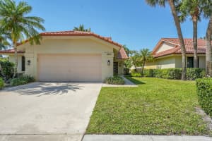 2800 Eagle Lane, West Palm Beach, FL 33409 Sold 09/26/25