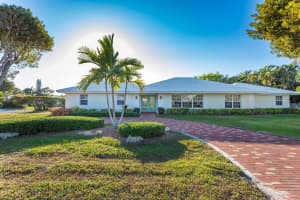 835 Canary Walk, Delray Beach, FL 33483 - MLS#R11109353