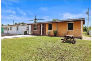 531 SW 4th St Street, Belle Glade, FL 33430 Sold 09/04/25