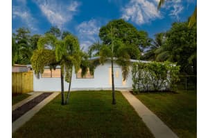 1251 Ne 41st Drive, Pompano Beach