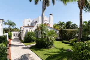 359 E Lakewood Road, West Palm Beach, FL 33405 Sold 08/07/25