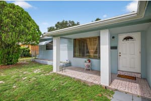 2420 N 58th Terrace, Hollywood, FL 33021 Sold 12/10/25