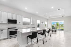12325 Frontline Lane, Palm Beach Gardens
