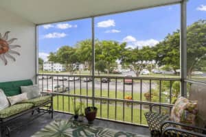 1000 Hillcrest Court 214, Hollywood