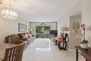 1000 Hillcrest Court 214, Hollywood, FL 33021 - MLS#R11109543