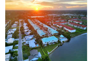 160 Barefoot Cove, Hypoluxo, FL 33462 - MLS#R11109589