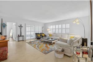 1700 S Ocean Boulevard 8, Delray Beach, FL 33483 - MLS#R11109617