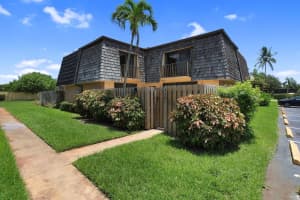 240 Woodland Road, Palm Springs, FL 33461 Sold 10/03/25