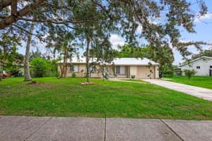 766 Sw Belmont Circle, Port Saint Lucie