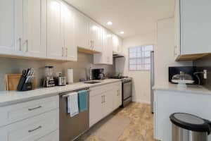 616 Claremore Drive 2, West Palm Beach, FL 33401 - MLS#R11109652