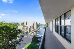 9 Royal Palm Way #404, Boca Raton, FL 33432 Sold 12/19/25