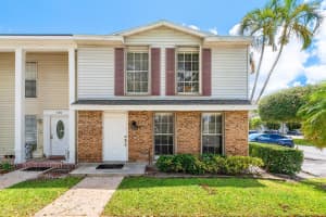 1626 Brier Patch Trail, Wellington