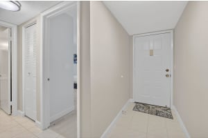 22052 Palms Way 106, Boca Raton, FL 33433 Sold 08/20/25
