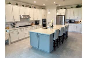 740 SE Villandry Way, Port Saint Lucie, FL 34984 - MLS#R11109680