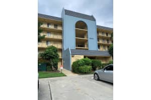 2820 Tennis Club Drive 302, West Palm Beach, Fl 33417, West Palm Beach